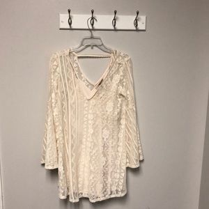 Forever 21 Contemporary Lace Dress